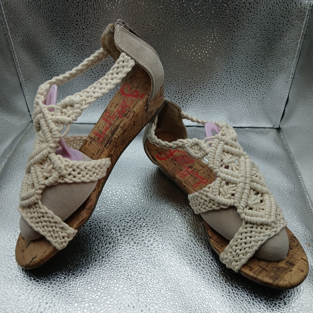 Jellypop Beige Macrame Sandals Women's Size 7